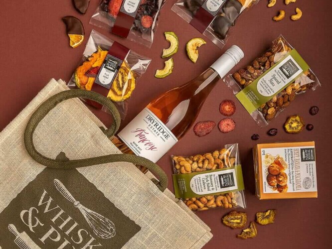 Picnic for Two Rose Hamper